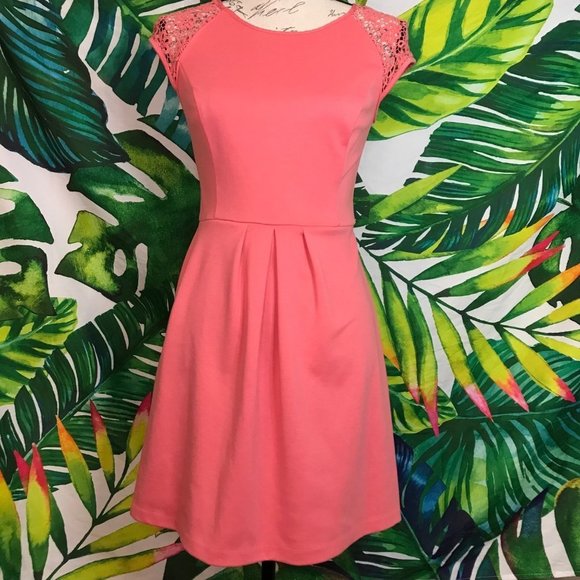Euc $50 Lauren Conrad 2 Peach Pink Lottie Disneybound Fit Flare Spring Dress - Picture 1 of 9